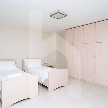 Homiday - Cerrano Park Resort Pineto Luaran gambar